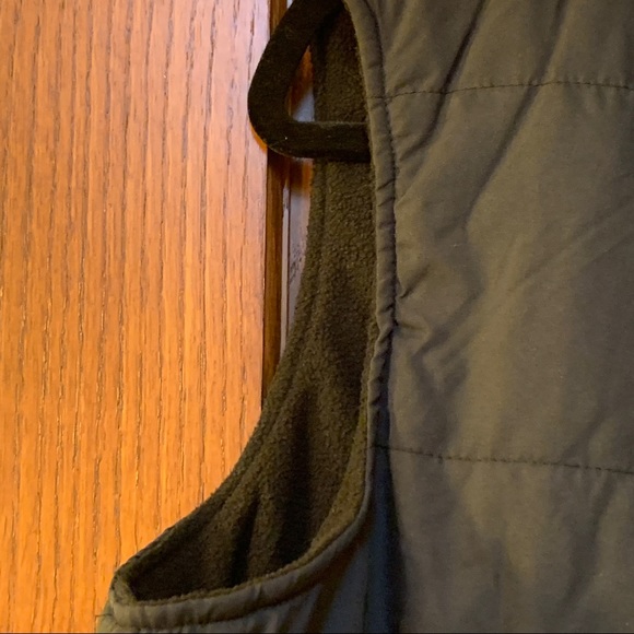 🆕  PITTSBURGH PENGUINS Black Embroidered Vest - Picture 5 of 13